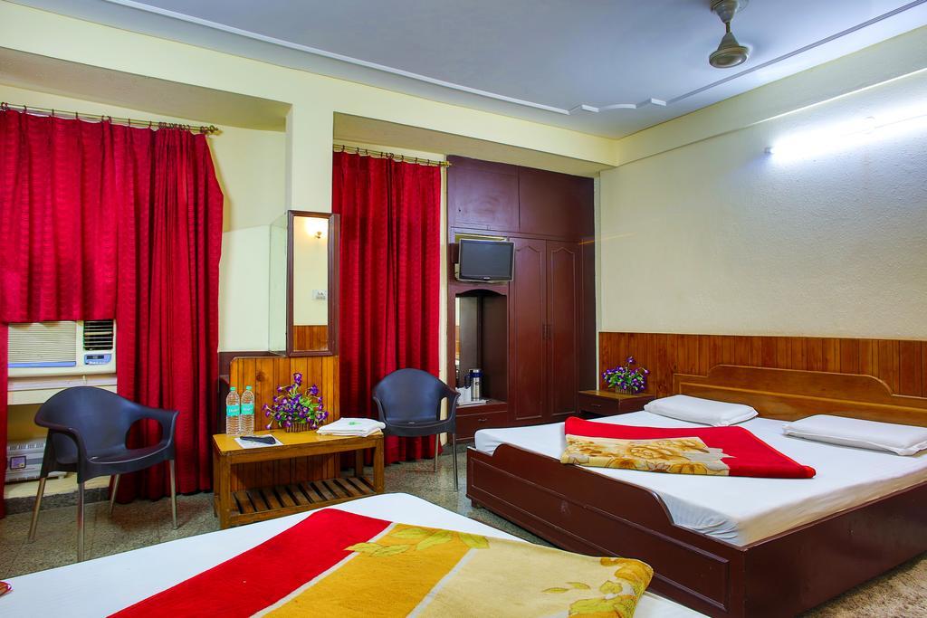 Hotel Raghunath Jammu Exterior foto